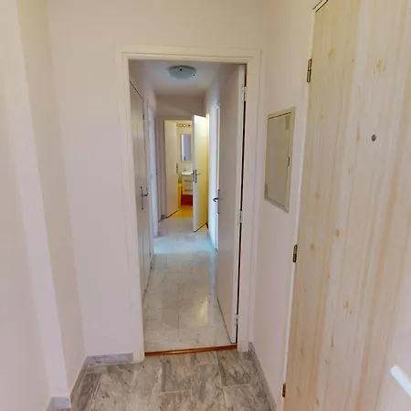 Apartment Superbe 3p Avec Terrasse, Plein Centre De Menton, Proche Et Commerces - Fr-1-196-358 *