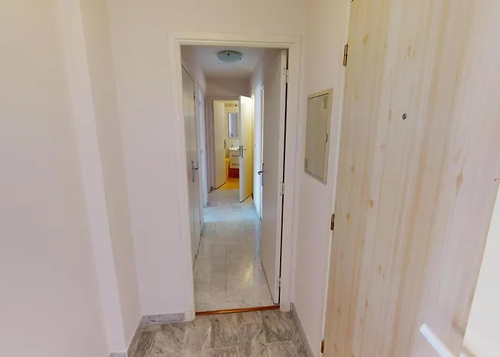 Apartment Superbe 3p Avec Terrasse, Plein Centre De Menton, Proche Et Commerces - Fr-1-196-358 *